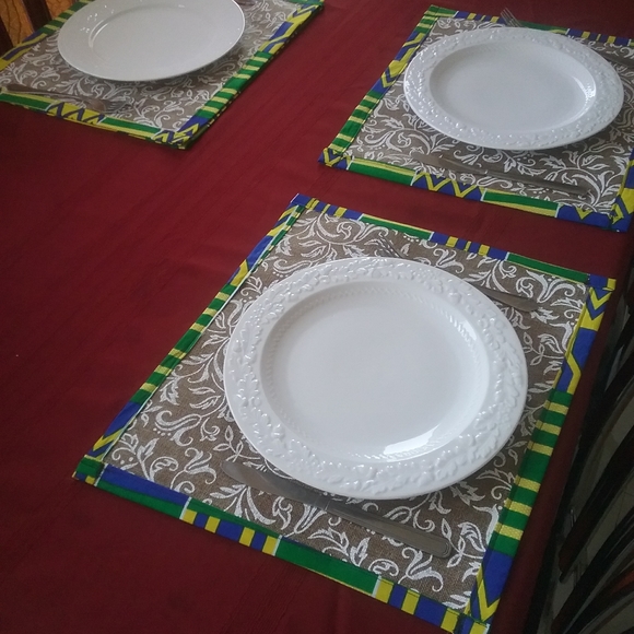 4 Sets Flower Print Jute Fabric tablemats, Handmade tablemats - Picture 2 of 4